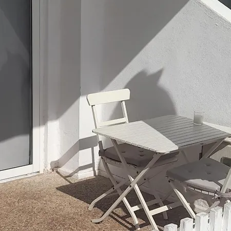 205 Apartamento *